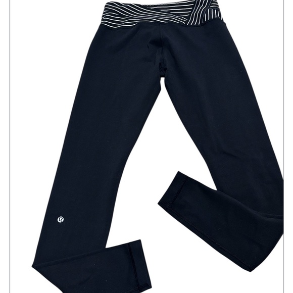 lululemon athletica Pants - lululemon athletica Men's Dark Joggers